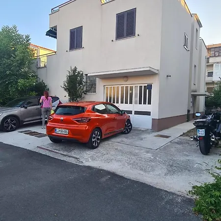 East Appartamento *