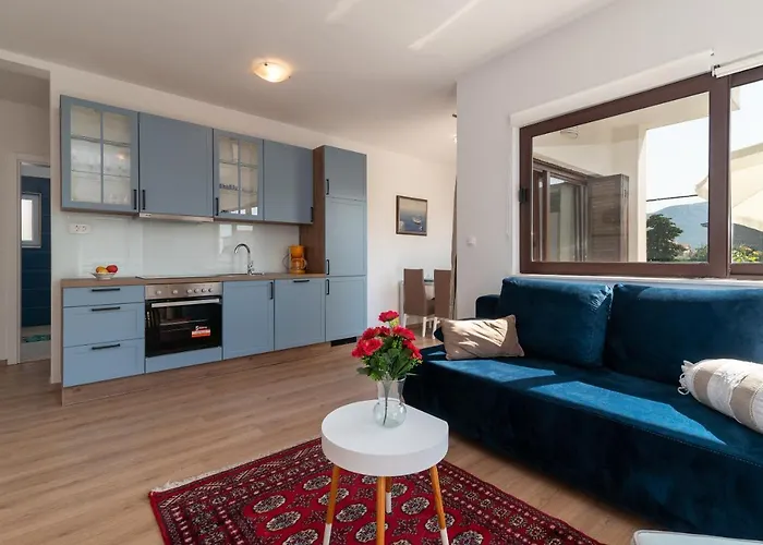 Appartamento East Kaštela